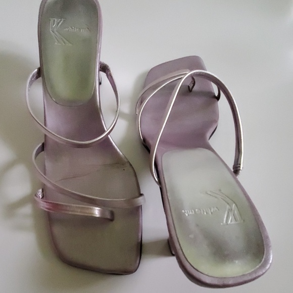 White Mountain Shoes - VINTAGE Womans lilac leather sandal